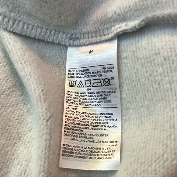 🆕 Old Navy Mid-Rise
Rainbow Embroidered Jogger
Sweatpants for Women-Size Medium - Picture 6 of 6